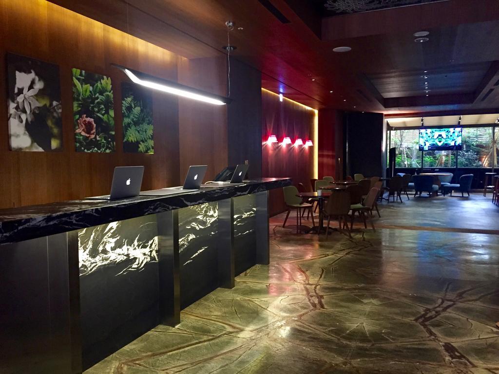 Inhouse Hotel Тайджун Екстериор снимка