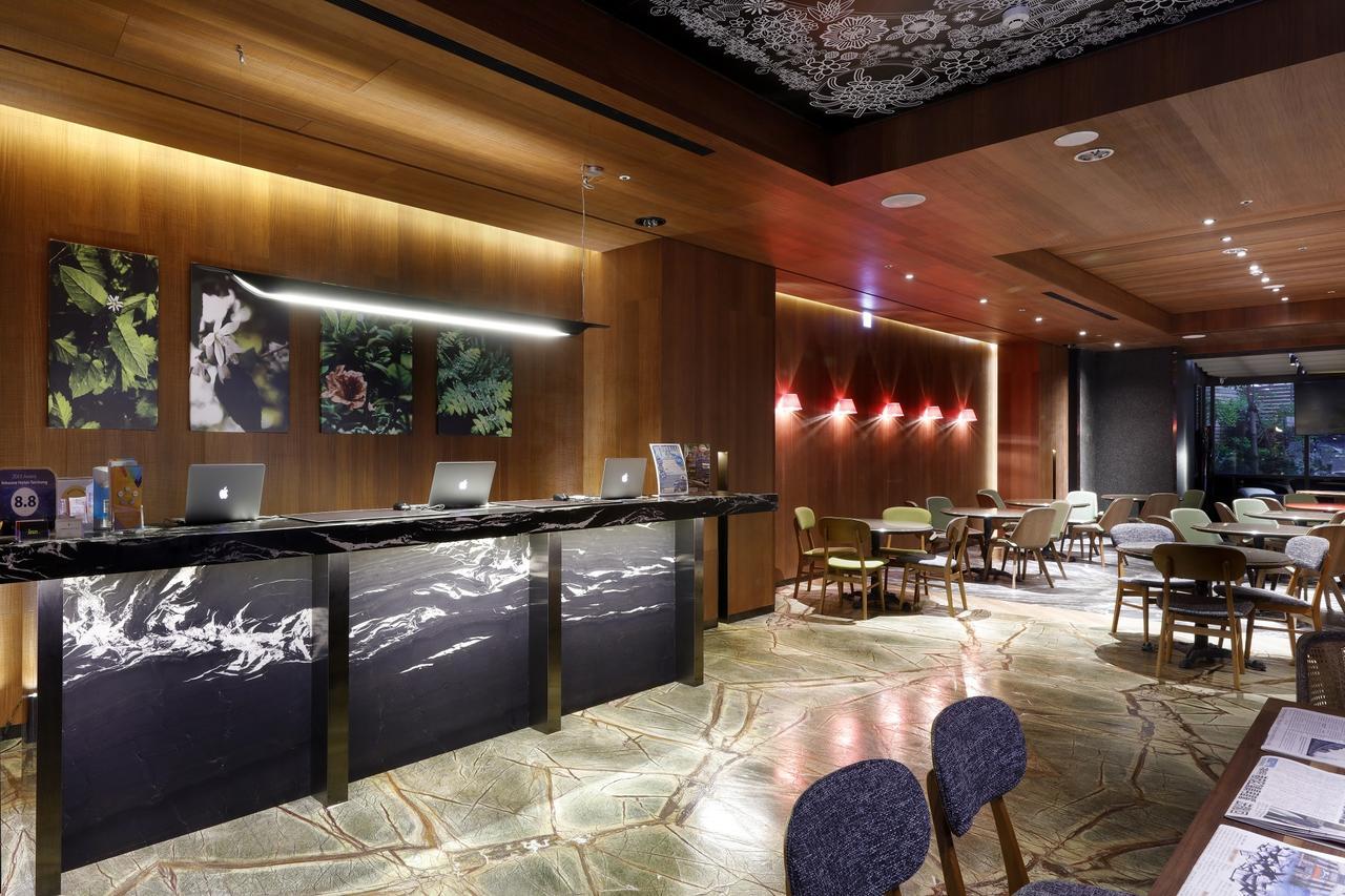 Inhouse Hotel Тайджун Екстериор снимка